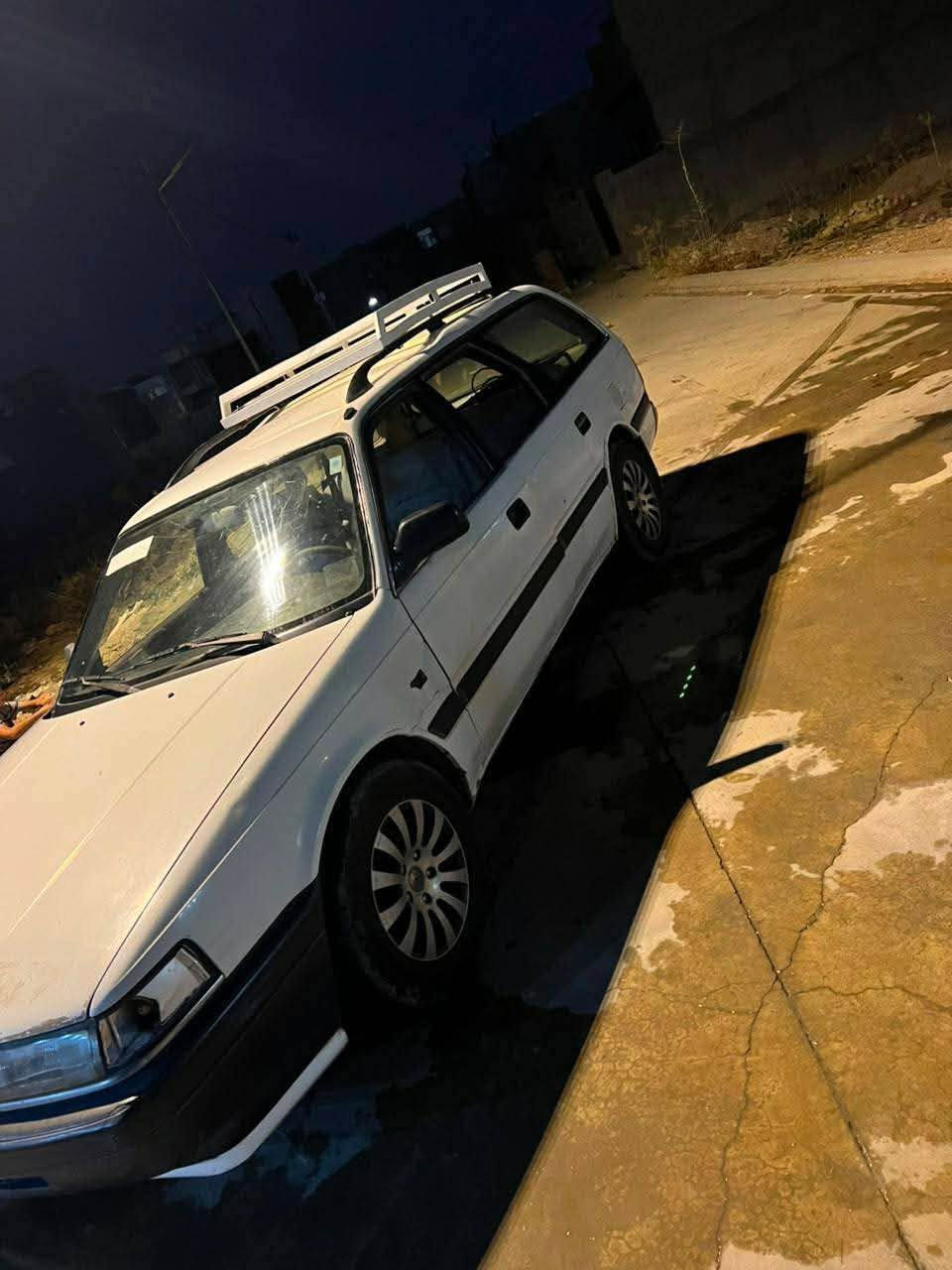 تحيه طيبه……
مكلف بالنشر''''
للبيع مازدا ستيشن موديل 1990 
گير عادي 
محرك 8 بخ 
سياره نضيفه بدون نواقص 
تخم تاير جديد بدون صبغ السياره 
سنويه جديده 
السعر 25 ورقه وبي مجال بسيط 
مكان السياره ديالى خانقين 
للاستفسار الاتصال بصاحب السياره 
*********** خناقين, ديالى
