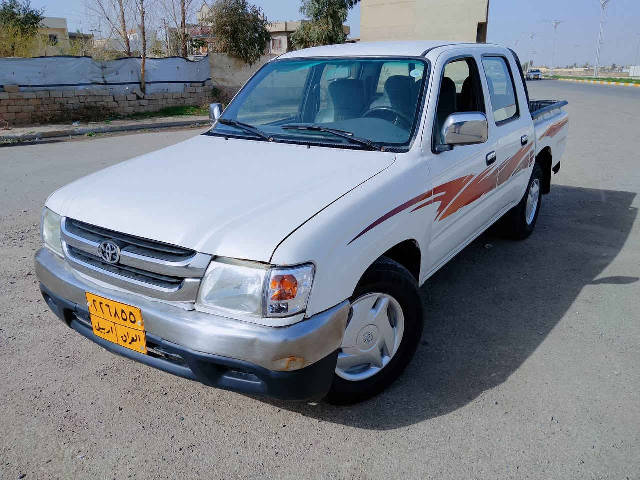 من رخصت الادمن
بيكب تويوتا هايلوكس  موديل2002 رقم اربيل سنوية 2027 
كيرو محرك شرط مامفتوح
أكسل شاصي كاردن شرط 
تخم تايرات جدد
صدر حدادية جديد 
كهربائيات كله شرط شغال 
سيارة جاهزة مال جناي بدون  مصرف
مصبوغه حزام جمالية
السعر 88 مكاني كركوك
***********
***********
***********
