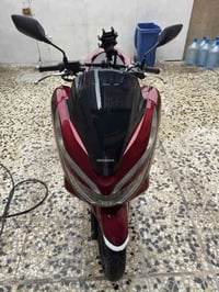 pcx يابانية كفالة عامة مزادهة ماشية  23 الف اوراقهة كاملة دراجة رمبة ن...