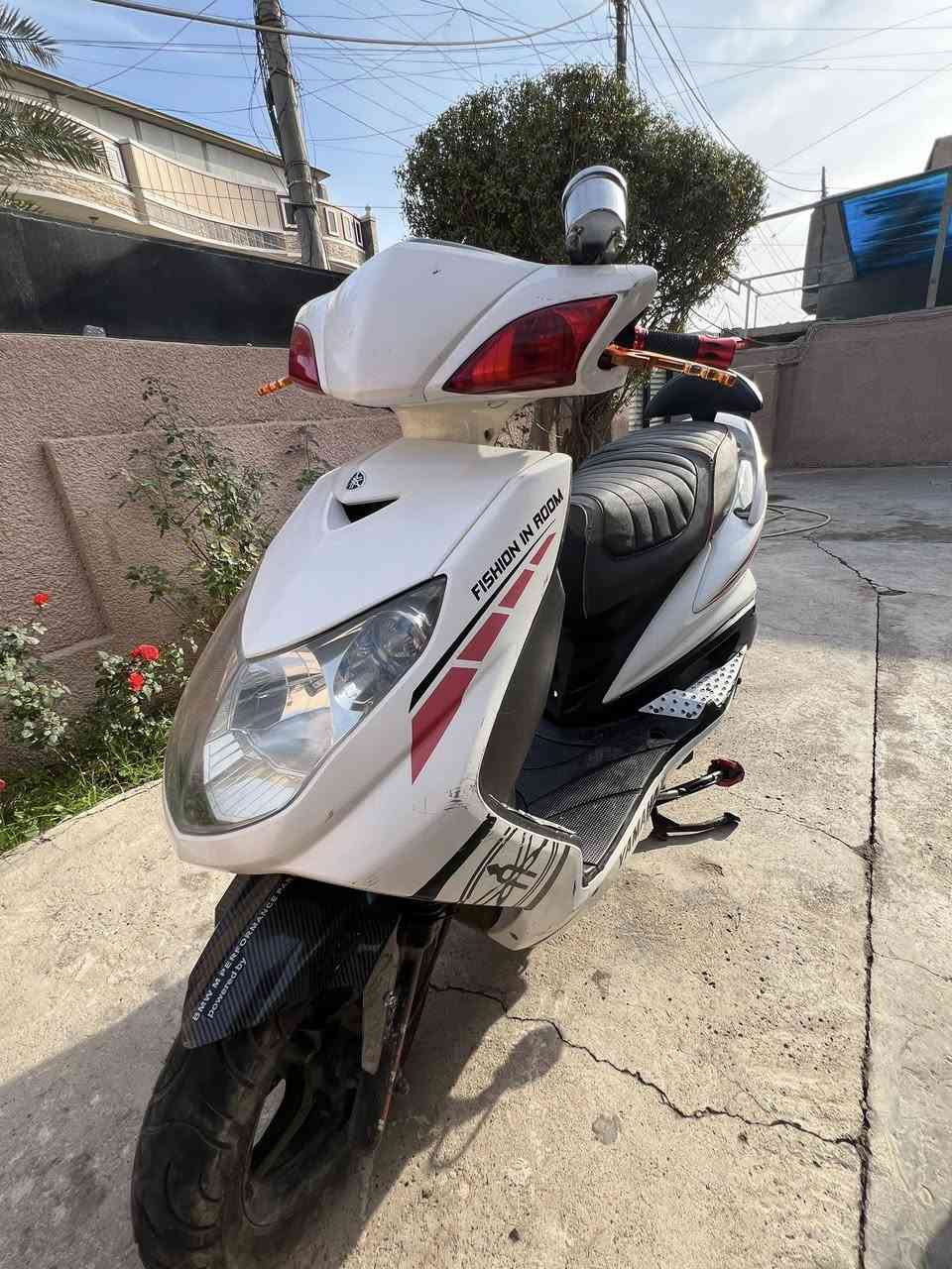 سكنس فحل خير من الله مكينه 59كلجات امامي وخلفي وصفاكه كله مطابق HKRSصالنصه رياضي دبل امامي وخلفي رياضي تزويدها  كدام عينكم وبيها شغلات هواي ما ذكرتها مكاني بغداد رايدها ب1600وبيهل مجال رقم ***********
