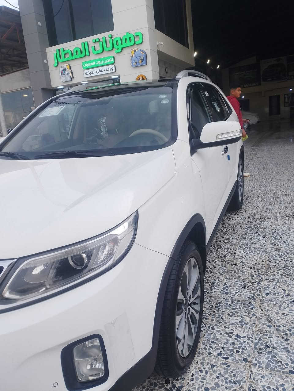 السلام عليكم سيرنتو 2014 فول مواصفات بصمه تحكمات  رادارات امامي خلفي ترحيب ابواب. لايت زيلون اصلي بانوراما السياره فول سيستم سماعات اصلي شاشه كاميرا سبعه راكب   كشنات جلد تدفئه وتبريد كشناته كهرب تبريد وتدفئه شرط  سياره حيل حلوه مال بيت باسمي كابون بنزين بيه شرط الوكاله والتحويل سنويتي 30 هزه جديده السياره تاخذه ما تصرف عليها ربع محرك وكير شرط لا صرف ولا نفخ 2400 سياره ماشيه قليل 140 حيل نظيفه اني مكلف بالنشر هذا رقم صاحبه وبيها مواصفات كثيره
التواصل على هذا الرقم 
*********** ✍️✍️..
