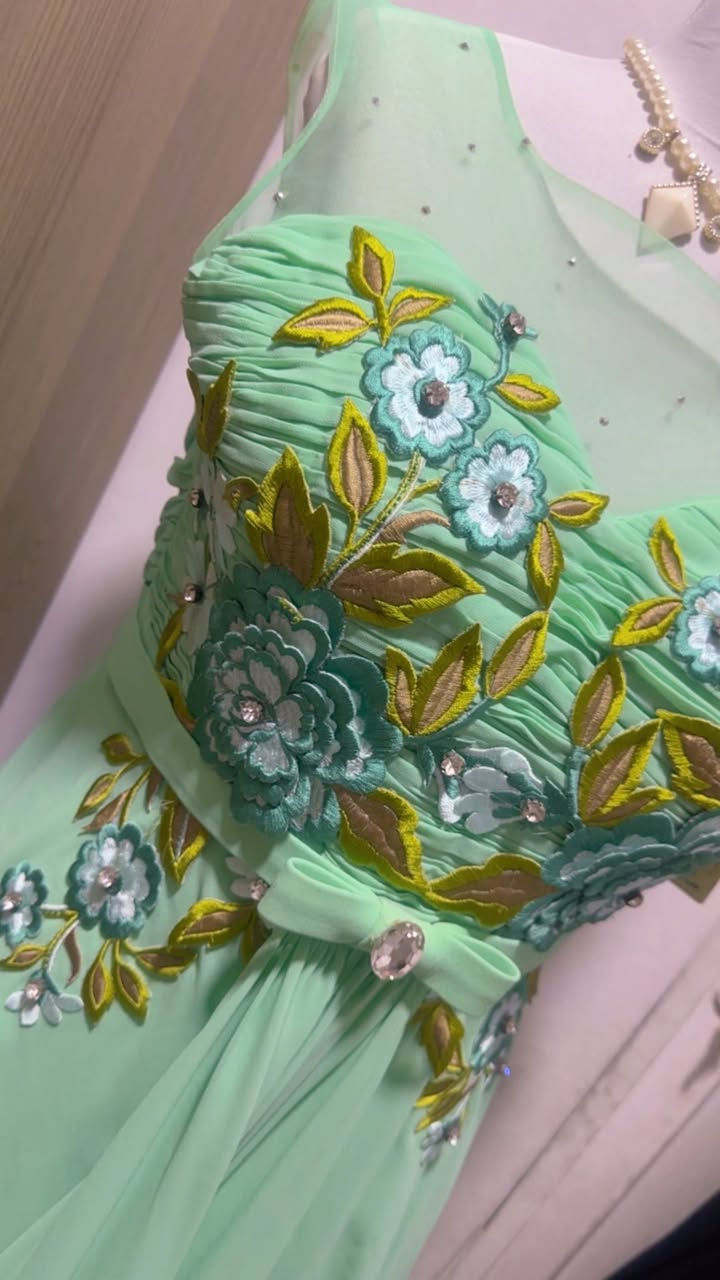 قياس مديم لارج شغل يدوي سعره ٣٥ مع توصيل


**إذا كنت صاحب هذا الإعلان وتريد حذفه لأي سبب، رجاءا أرسل رسالة إلى الدعم الفني**