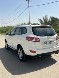 سنتافيا خليجه سياره مفوله سته سلندر سبعه راكب جاهزه بيها شبرين صبغ بلن...