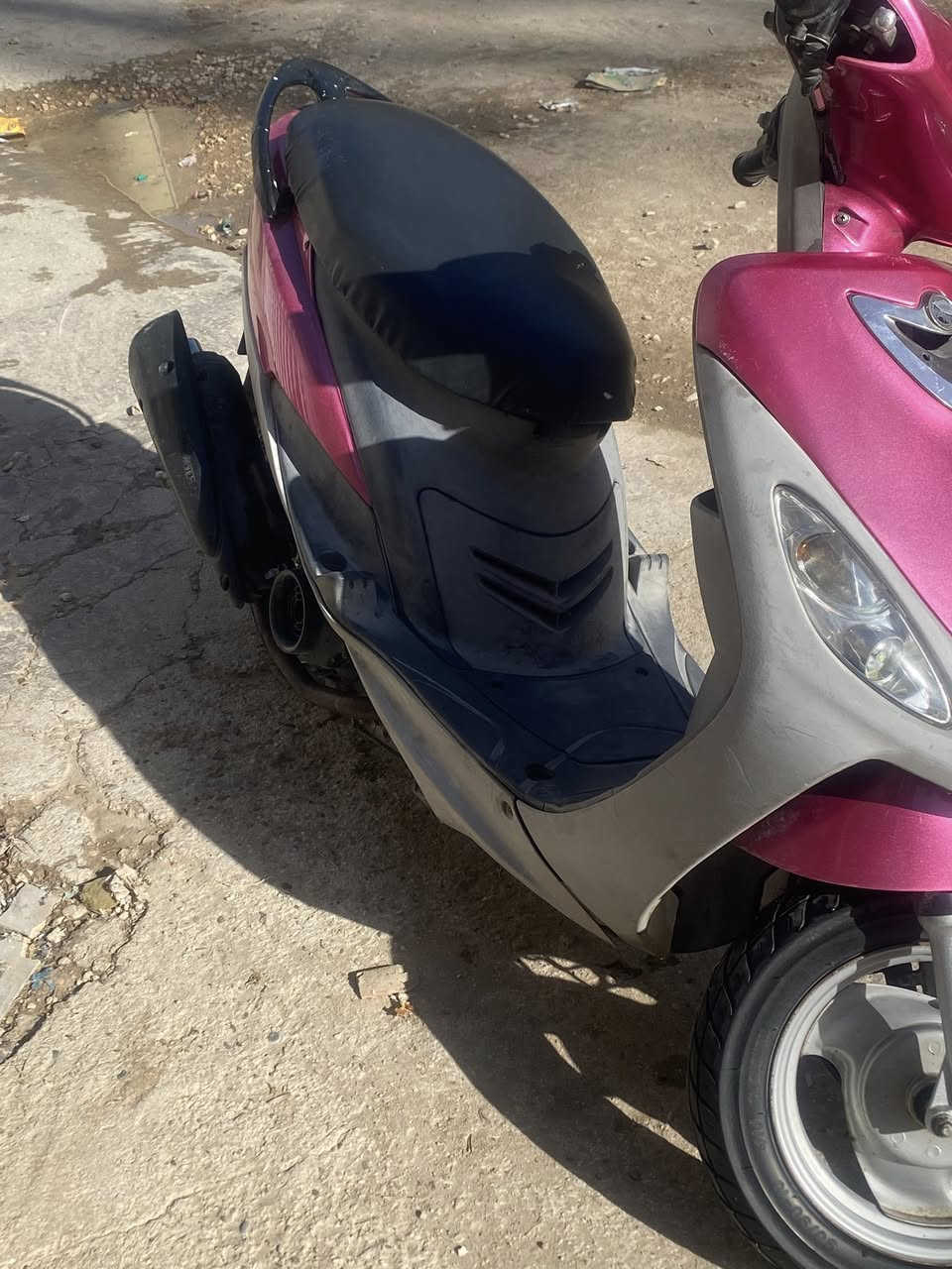 منغولي للبيع كلشي شغال سلف هندر كلوبات اماميه خلفيه اشاير كشافات هورن عداد سرعه وعداد بانزين بريكات برغي نقص مابيها مكينه خرسه صوتها بالفديو موجود شرعه ومعدل 100 ملاحات كدامك هيه تسولف السعر 450 مكاني حله نادر الاولى ***********
