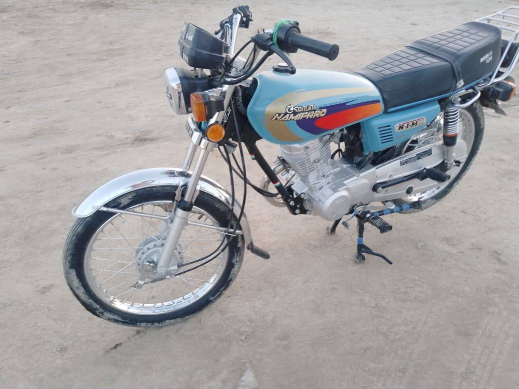 سلام عليكم  دراجه سكنر مكفوله من شخط شبه اصلي دراجه موديل24.  طالعه بشهر 9 مداور مكفوله محرك شاصي سعر دراجه 725وبيه مجال  مكاني ناصريه قضاء الغراف


**إذا كنت صاحب هذا الإعلان وتريد حذفه لأي سبب، رجاءا أرسل رسالة إلى الدعم الفني**