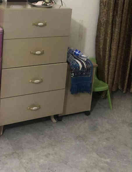 غرفة تركية نظيفة مع الدوشك ب٥٠٠ بيها مجال للشراي
العنوان بغداد الدورة الشراي يتصل *********** وبي وتساب
