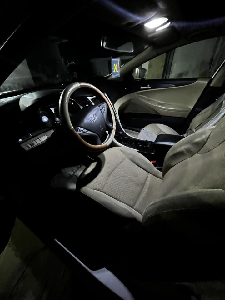 السلام عليكم سونتا 2011 خليجي مكفوله من كلشي فول موصفات فتحه شاشه جاهزه من كلشي سعر 130 بيه مجال بسيط هاذه رقمي 
***********
