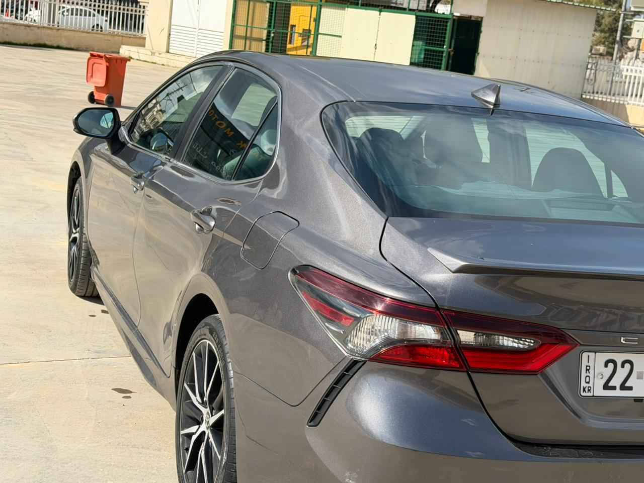 السلام عليكم كامري 2022 بيه 3قطع صبغ بابين جملغ امامي صبغ   بدون إرباك   ماشي55 ميل  سعر ،183$ بيه مجال مكان اربيل*********** Singapore
