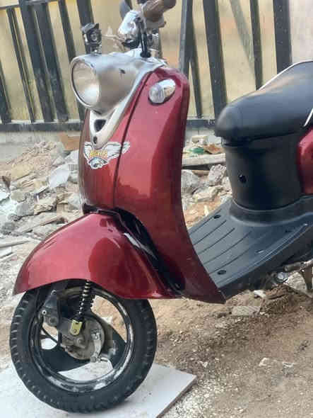 عبد الحليم كلاسك دراجه كلشش نضيفه واحلى من الصور

كهربائياتهه كلهه شغاله دبلات جديده تايرات تخم بيهه كلهه شغلله 

السعر 250 الف مكاني بغداد الزعفرانيه رقم تلفون ***********
