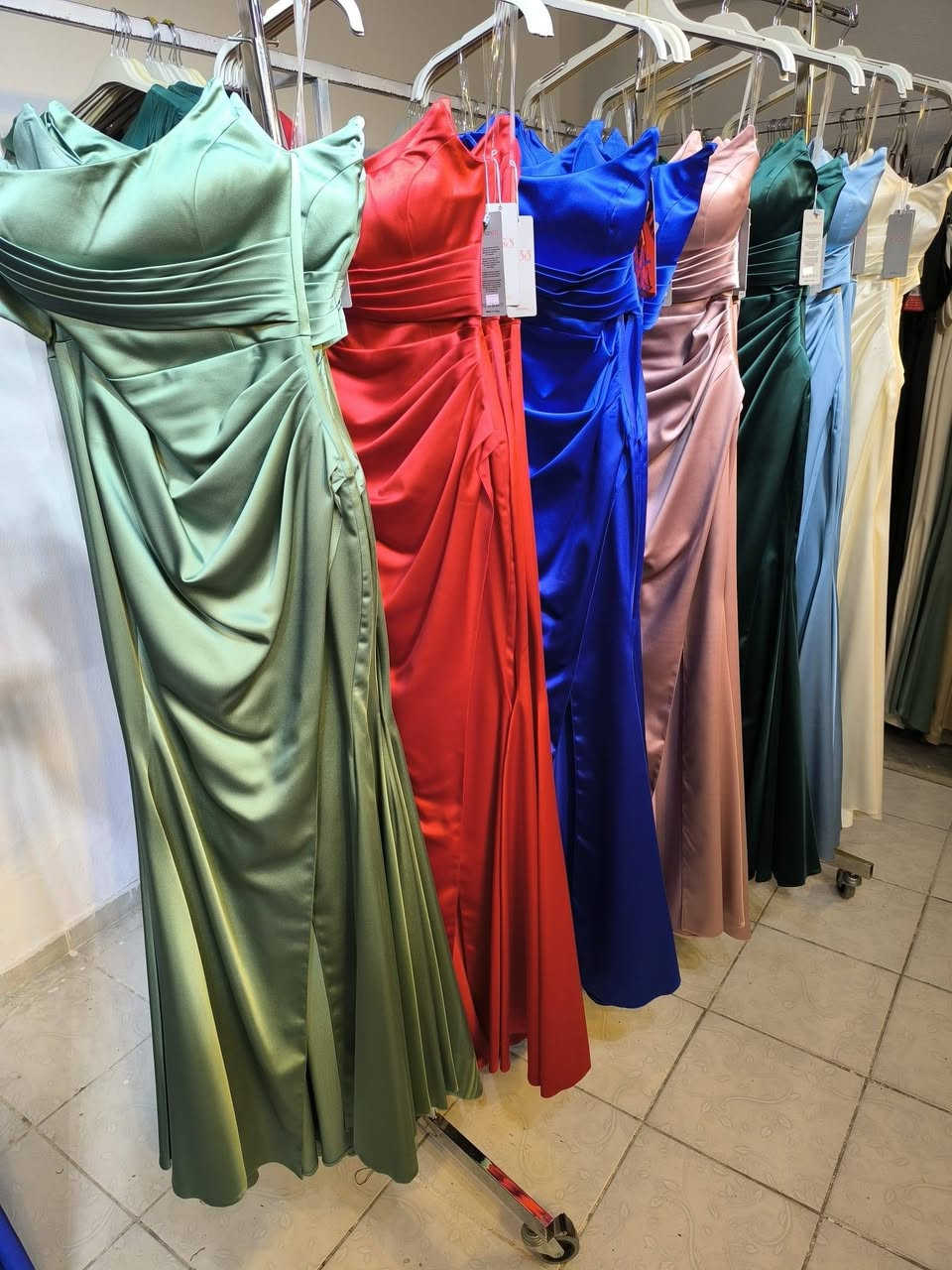 شروة فساتين سهره العدد 200 السعر 16$🔥

للطلب والتواصل 👇
https://wa.me/message/N273EDJYIPMLH1


**إذا كنت صاحب هذا الإعلان وتريد حذفه لأي سبب، رجاءا أرسل رسالة إلى الدعم الفني**