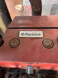 مولد بيركنز انكليزي اصلي مو صيني ما مفتوحه تشغيل اوتو وحمايه نضام كامل...