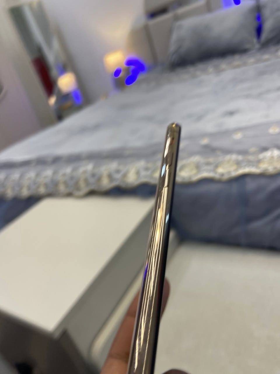 للبيع فقط آيفون   /iPhone Xs Max
ذاكرة 256

بطاريه 78
مبدل فقط شاشه 
فيس إيدي شغال 
جهاز نضيف حيل 
رايده 200  وبي مجال قليل


**إذا كنت صاحب هذا الإعلان وتريد حذفه لأي سبب، رجاءا أرسل رسالة إلى الدعم الفني**