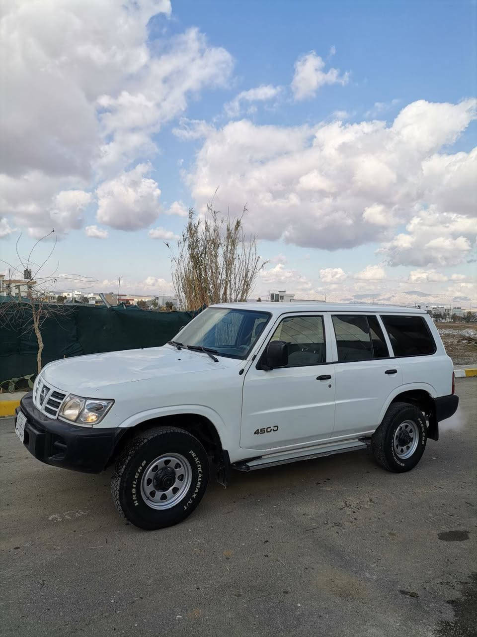 پاتڕۆڵ مۆدێل 2002محسن ناوبۆر
یەک پارچەی په مپە تەقینی نیە لۆکە سەیارەکە
تەبرید ساردوگەرم ئیشەکات عەیبوعاری نیە
ساڵەنسای بیلادە نەوی وەک بیلادی ماوەتەوە
ڕەقەم هه ولێرە تەحویل نابێ ناویشی نیە لەحاسیبە سەنەوی ئەسڵی لەگەڵە بەشەرتی ئەوەلیات و حیدزو حاسیبە شوێن چەمچەماڵ
سعری 83گڵا
ژم:***********
ژم;‏‪***********‬‏ شمشمل, السليمانية
