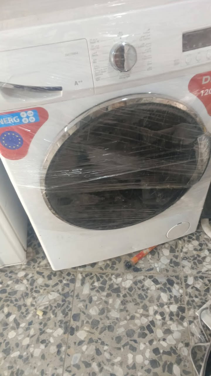 سلام عليكم غراض مستخدمات نضيفات جداً شغالات عل فحص وضمان اختار صوره وراسل متواجد  واتساب فقط
***********
#الجميع
