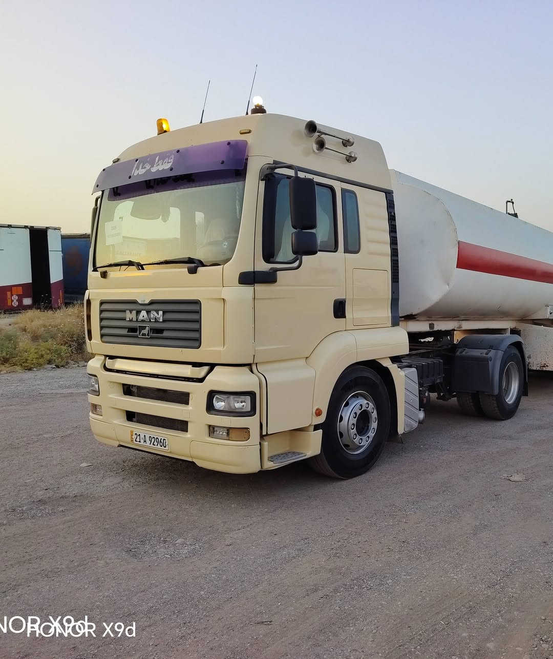 سڵاو مان مۆدێل  2006 فول مواسەفات بەس ڕاس  تۆماتیک ڕیتایدرە  سەلاجە سبلت  تایە جدید  سەنەویە جدید  2031   هەزەو بەڕاد جدید  حەجم  430  عنوان کەلار     ***********
