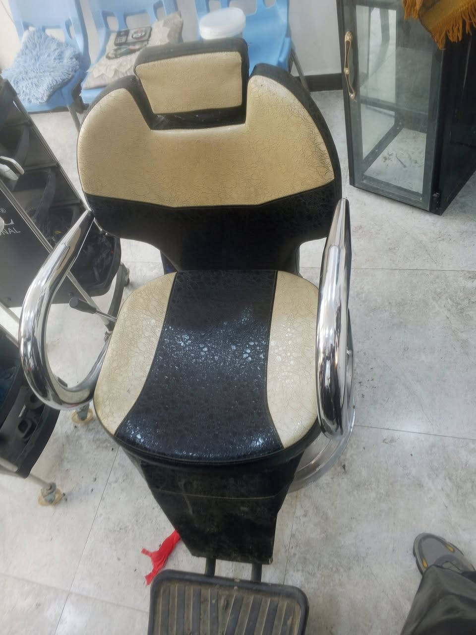 للبيع مكاني كوت الخاجيه نهايت شارع40 متوفر خاص او واتساب ***********
