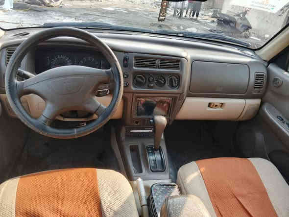 سلام عليكم متسوبيشي نيتيفيا موديل 2000 سياره جاهزه من كلشي سياره قطعتين صبغ فقط جاملغ اوبنيد كير مكينه جدد صدر امامي خلفي جدد سياره ربع مذب عليها تخم تاير سياره فتحه مناقصه كلشي السعر 75 اوبيه مجال اتصال فقط***********
