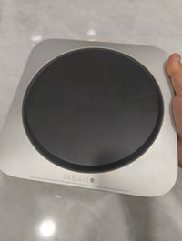 للبيع   Mac Mini M2 المواصفات:  • Apple M2 Chip  • 8GB RAM  • 256GB SS...