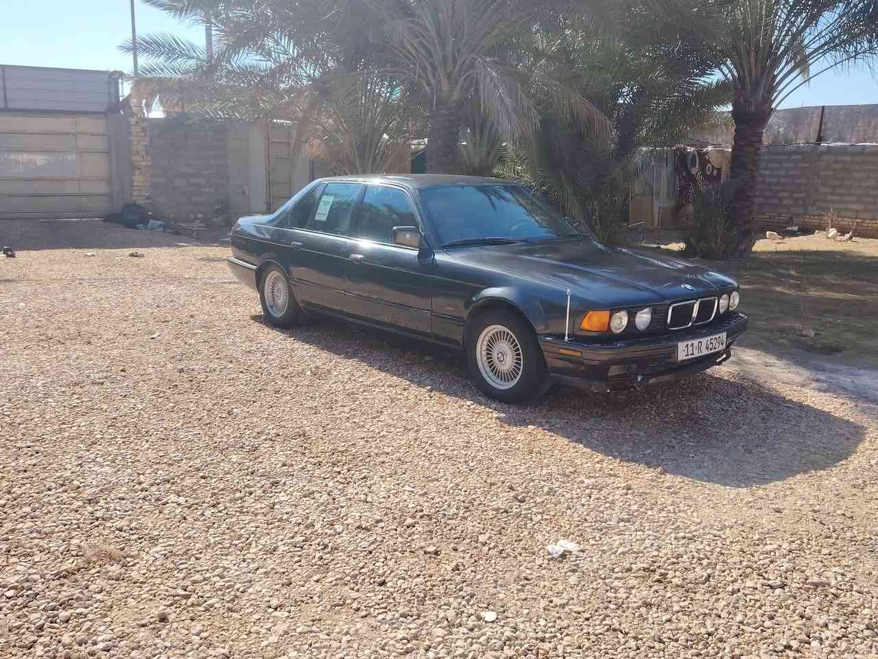 سلام عليكم ورحمة الله وبركاته
بي ام مديل 90 حجم 735 اصل بسمي رقم بغداد
كير ومكينه مكفولات كير مال حاويه هستوني شاده
مصبوغه جماليه صبغه جديده صور جديدات اليوم صورته
حداديه مبده من طول لطول حته الكسل جديد
زوج تايرات جدد وياله شعاع جدد
كشنات جلد بلاد
تتفذه تبريد شغال
ترايك وين ما يعجبك
مكان سياره ديوانيه مركز
سعر 53 مجال بصيط 
رقم بيه واساب
***********
