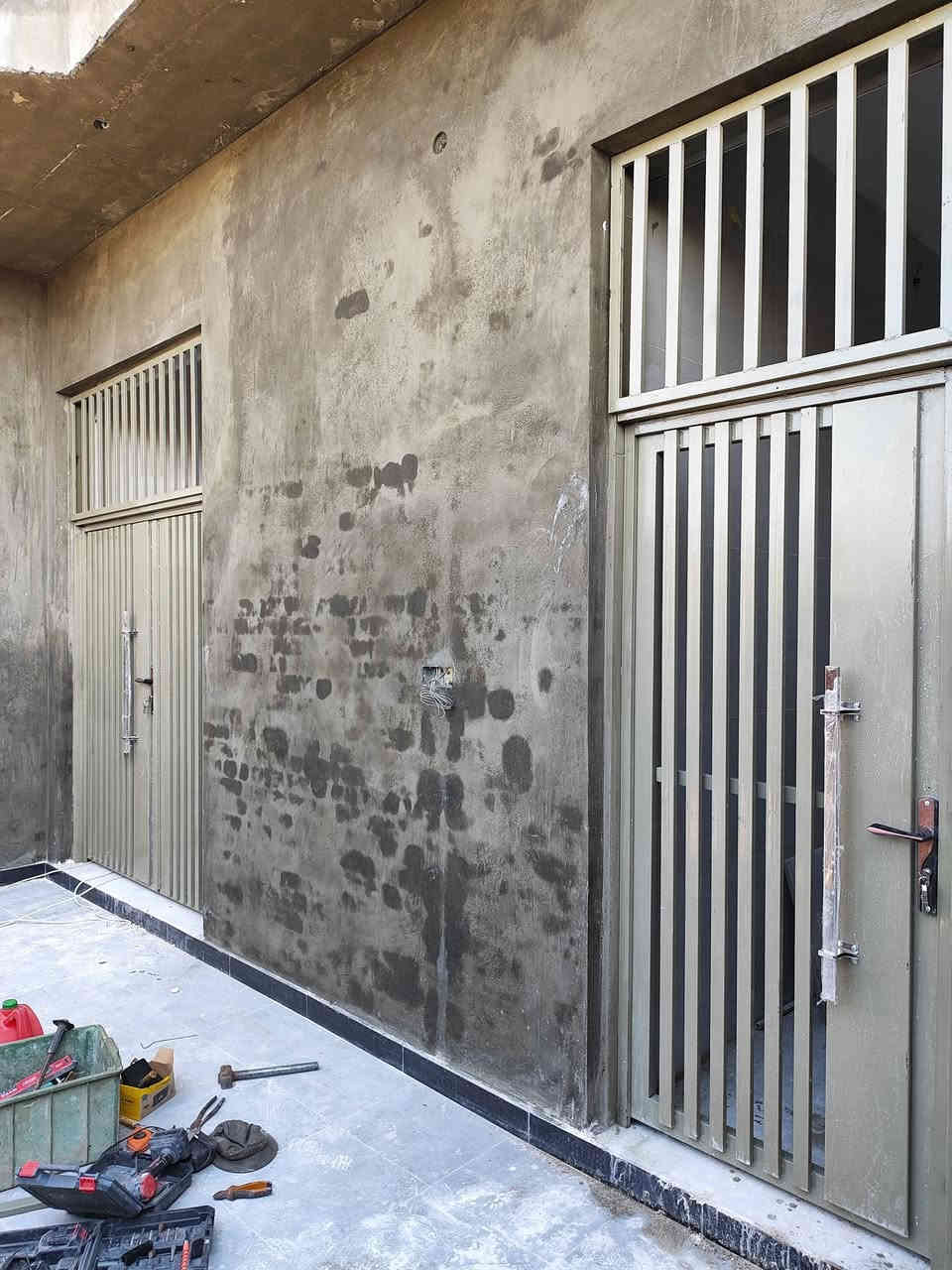 تم بحمد الله عمل كافه انواع الحداده ،  نعمل ناصريه ونواحيهه انته اختار واحنه نوصله الك للبيت 
***********
