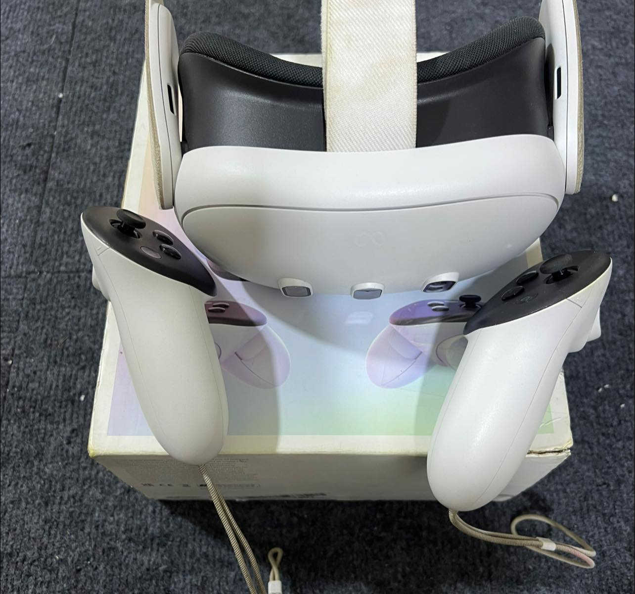 meta Quest 3 512
سـعـرهـا 440 الف فقط سعرها مناسب
بيها فطر بجامه الي بنص مال حساس مامأثر على النظارة ولا على حساس فطر خفيف ويتبدل ب20/10 سعره

يوجد توصيل


**إذا كنت صاحب هذا الإعلان وتريد حذفه لأي سبب، رجاءا أرسل رسالة إلى الدعم الفني**