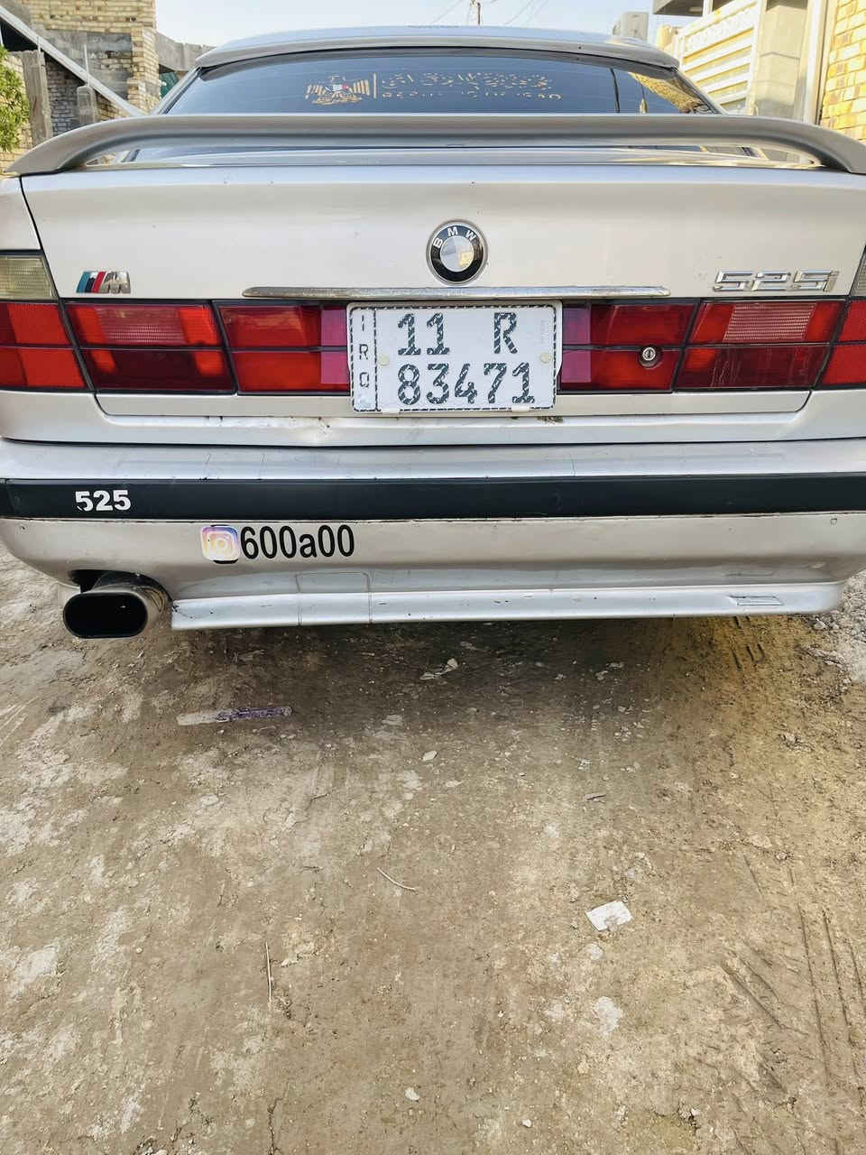 السلام عليكم للبيع BMW 
موديل1992
الحجم525
رقم بغداد باسمي السياره كلش حلوه السعر60 وبيها مجال 
اتصل وتدلل ***********
