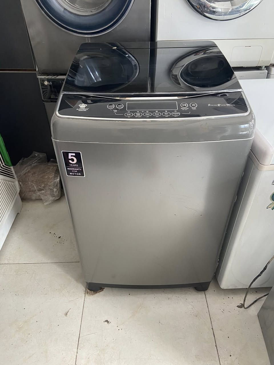 للبيع اثاث مستعمل
المكان هفلان قرب جامع سيد طيب 
الاستفسار 
***********واتساب
