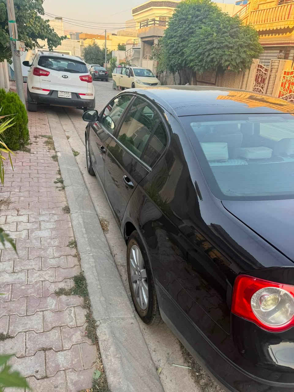 سياره باسات موديل ٢٠١٠ بسمي السياره تحويل ثاني بدون اي نواقص محرك كير تبريد اطارات حدادية كلهه ابشرط بيهه ٤ قطع صبغ ابيع كلهه صبغ تحويل او كص ابشرط السعر قفلهه ٧٥ محرك ٢٠٠٠ تبربو اي استفسار رقم الهاتف ***********
