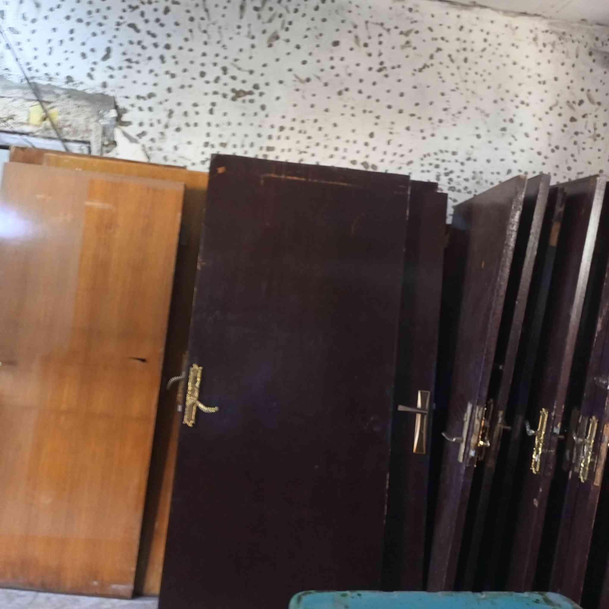 اسواق سفوان الرميثة
حي المهندسين بسايدين الجدد

قرب مدرسة الثانويه العراقيه 

للبنين اليوم نزلت عندي وجبة بيبان

خشب صاج وتركي شرط النضافه 

جمله مفرد رقمي *********** واتساب

او *********** واتساب
