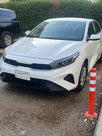 سيراتو خليجي للبيع فقط محرك 2000 مكفولة ماشية 28 السعر 170 وبيها مجال ...