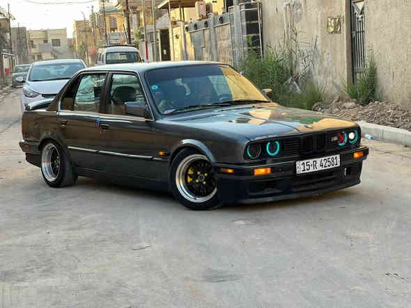 سلام عليكم
السعر 48وبيهة  مجال بسيط 
بئم للبيع زعره كير و مكينه حاويه 28 صقر فانوص 
مديل 90 رقم انبار مشروع وطني تحويل ثاني يوم 
سياره مكفوله من الضربه و الخياس فقط
صبغ عام 
سياره ما بيهة نقص كامله كله جديد 
تخم تاير جديد حداديه جديده
***********
