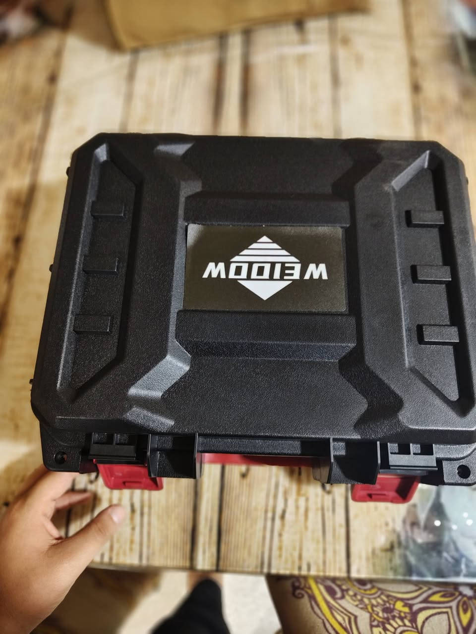 سلام عليكم اخوان الجهاز هو ميزان ليزر (Laser Level)، وهو أداة احترافية تُستخدم بشكل أساسي في أعمال البناء، الديكور، والنجارة.والسقف الثانوي وللسيراميك ✨ مكاني كركوك سعره 85 الف ولاستفسار ادخل خاص


**إذا كنت صاحب هذا الإعلان وتريد حذفه لأي سبب، رجاءا أرسل رسالة إلى الدعم الفني**