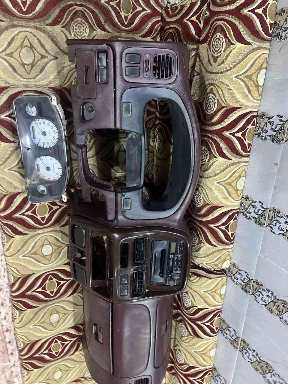 دشبول بيكم نسيان شبوط جديد كلش 
دشبول جديد مكفول لا مكسر ولا مفطر حته لونه جديد
كامل ماناقصه برغي هو و عينه مالته 
لبيع بسعر مناسب 
مكان البصره القرنه 
***********
