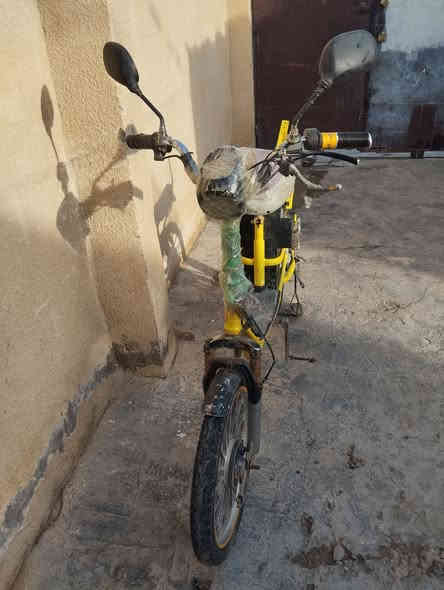 دراجة شحن للبيع شغالة مكاني ابي غريب ***********السعر150وبيهة مجال
