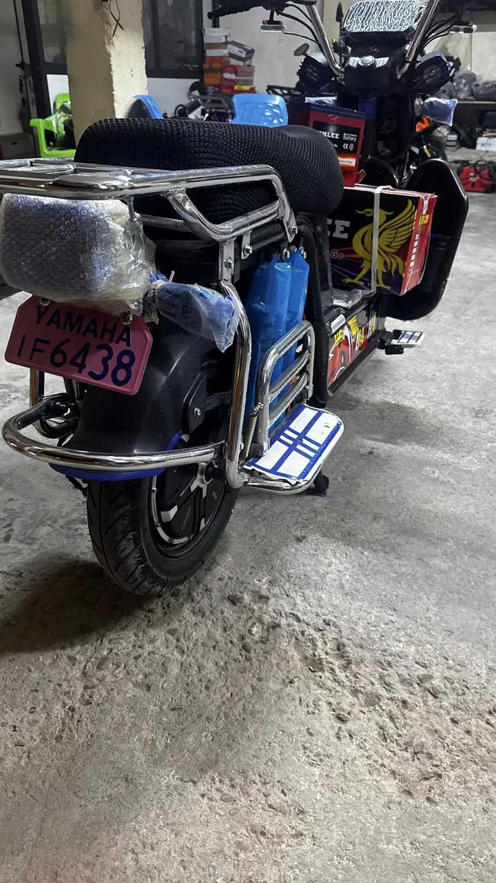 السلام عليكم هيوشا 25 6 بطاريات  البطاريات تنشد كدامك كامل مكمل كهربائياته شغاله 100‎%‎
سعره 650 ومجاله بسييط 
للاستفسار ***********
