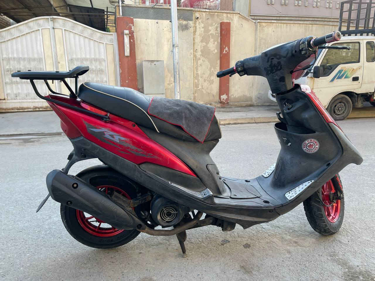 السلام عليكم دراجه ماكس عدله
كلهه ختم واحد + مكاتبه وصل كمرك 
بلادي مكينه مفوله شك الكاع
 نازله من الرمبه قبل 3 اشهر
مانقصها برغي كامله مانقصه اي شي 
السعر   550  بيهه مجال بسيط 
سلف وهندر كهربائيات كله شغال 
شلعه ومعدل مختمه كله ختم واحد 
العنوان : بغداد مدينه الصدر  
الاورفلي قرب العماره البرتقاليه
للاستفسار  : ***********
