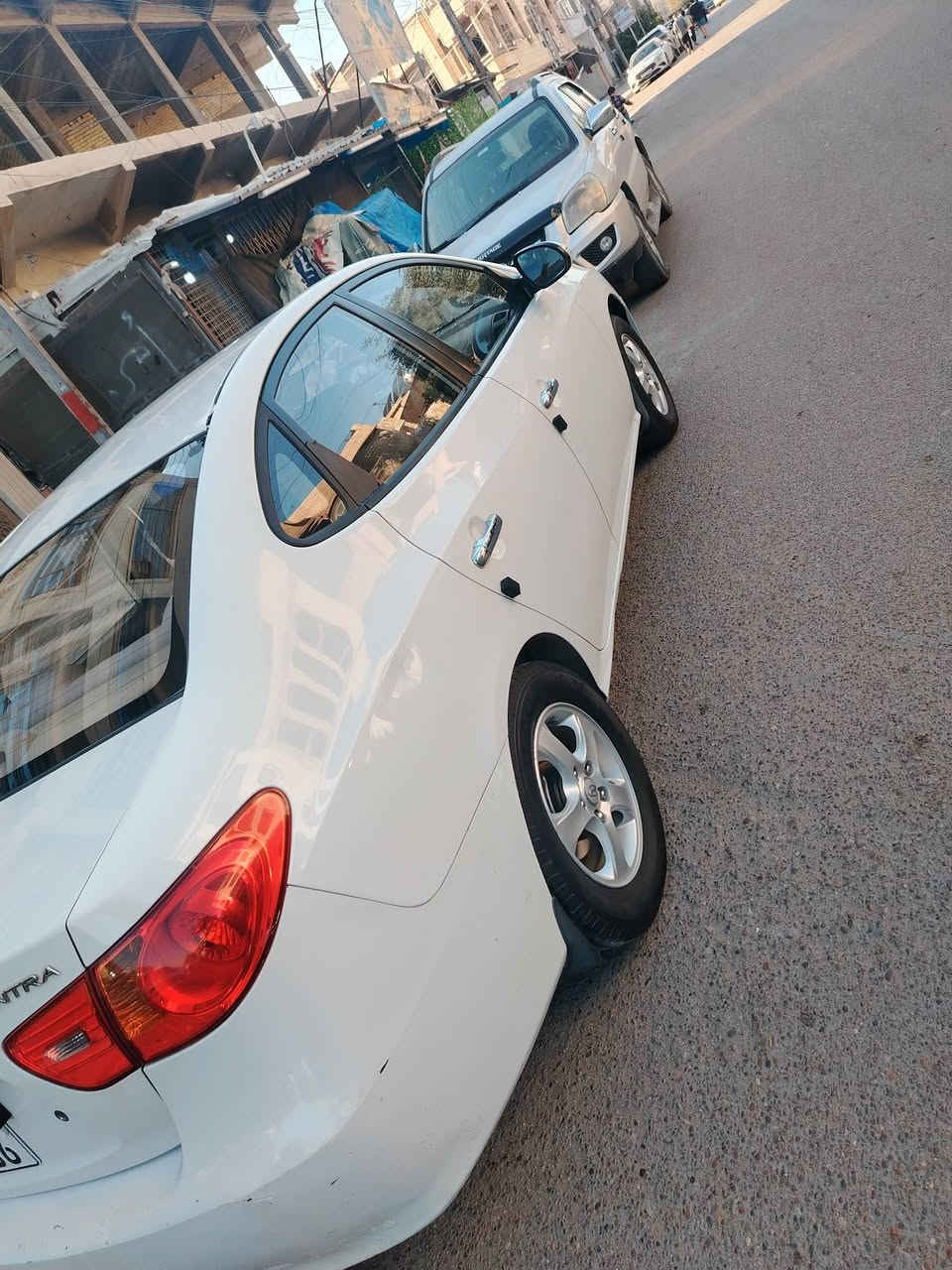 اسلام عليكم النترا موديل ١١ خليجي مكفول تبريد مكينه كير داخل ارضيه جلد صدرها ابلادي ماملعوب بي سياره ابلاديه تايرات جديده قبل خمسه ايام شادهن على كد التحق بيها للبيت سعرها ١٢٣ مكان حي العامل بغداد مكينه ١٦٠٠ دكشن عالي رقم الهاتف ***********.
