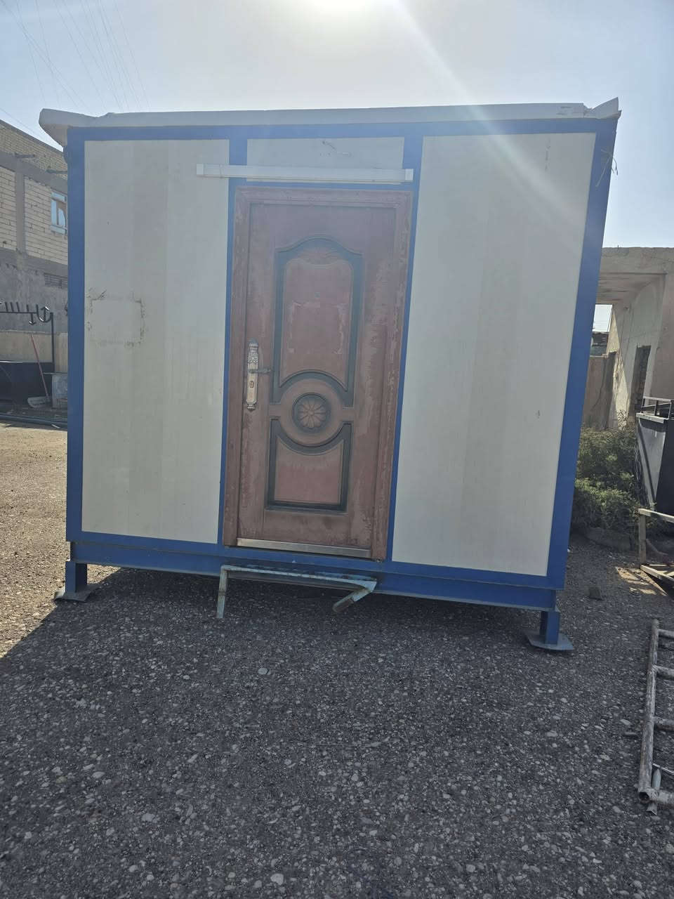 للبيع كرفان جاهز للاستخدام
🔹 القياس: 6 × 3 متر
🔹 عدد الغرف: غرفتين
❇️مستعمل – نظيف وجاهز
🔹 مناسب للسكن، موقع عمل، حراسة، أو استراحة

💰 السعر: 3 مليون وربع
