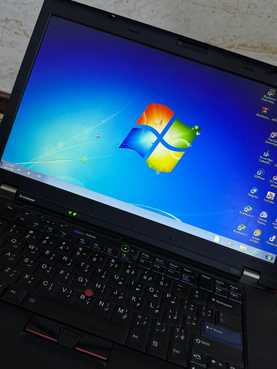 سلام عليكم لابتوب كوراي 7  نضيفه ما مفتوحه بطاريه جديده تفيد الألعاب والدراسة رام 4 قابل للتطوير   الهارد 320 كيبورد عربي وندوز سفن السعر 90 العنوان النجف النجف, العراق


**إذا كنت صاحب هذا الإعلان وتريد حذفه لأي سبب، رجاءا أرسل رسالة إلى الدعم الفني**