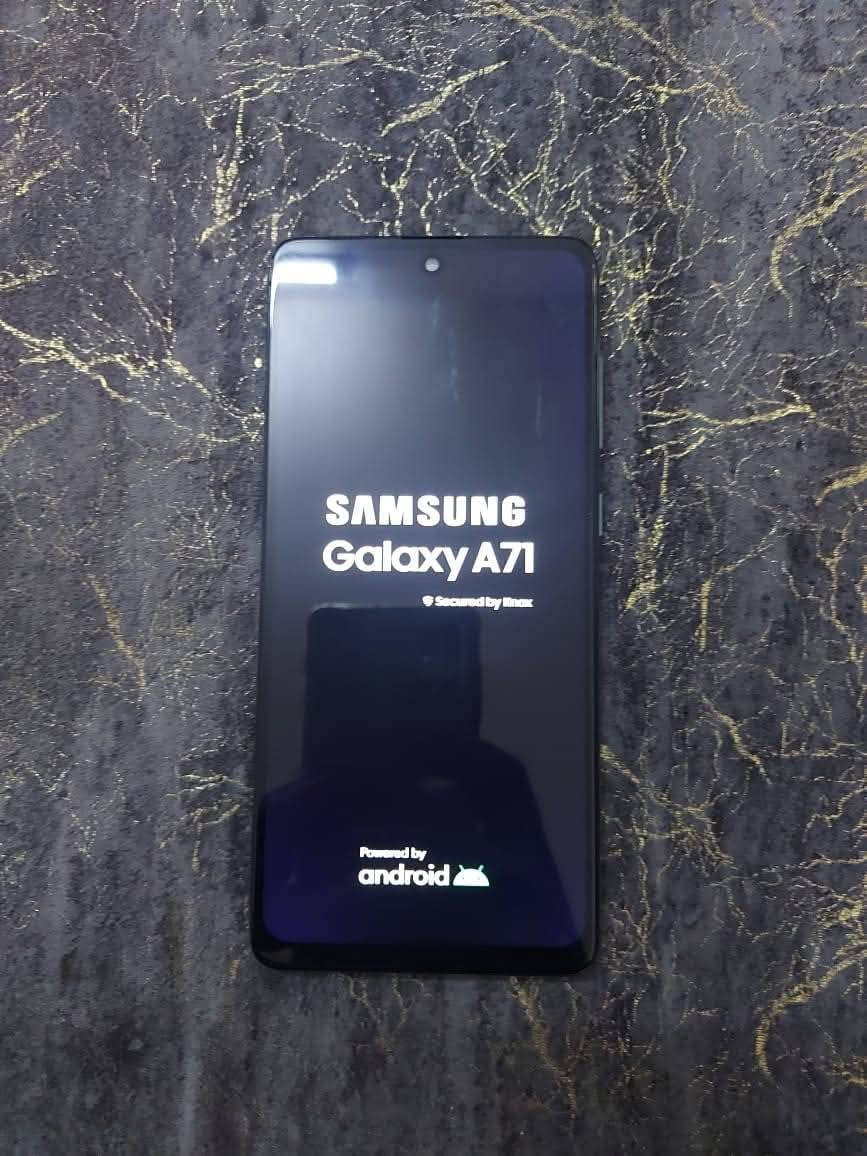 A71 
الذكره 128  جهاز نضافته 100%100
مبدل شاشه  فقط مكان دوره الجمعيه 
سعر 100 بي مجال


**إذا كنت صاحب هذا الإعلان وتريد حذفه لأي سبب، رجاءا أرسل رسالة إلى الدعم الفني**