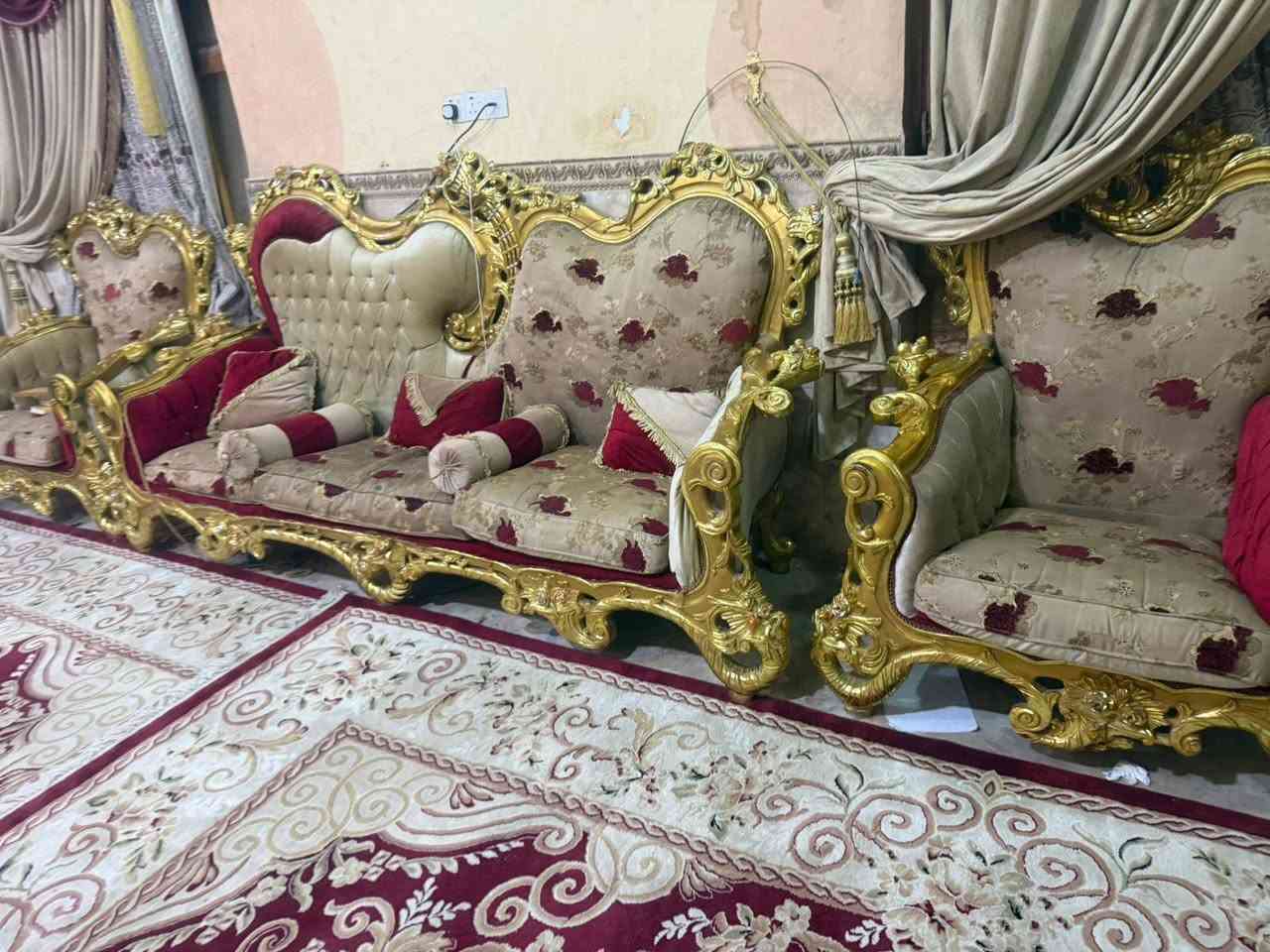 طخم قنفات ملكي خشب زان مصري ثقيل درجة اولى فخامه عاليه شرط النضافه ٩٠ بالميه مع ملحقاته بردات وزوالي والطبلات سيت كامل عنوان البصرة


**إذا كنت صاحب هذا الإعلان وتريد حذفه لأي سبب، رجاءا أرسل رسالة إلى الدعم الفني**