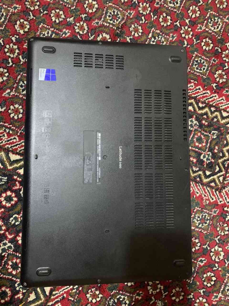 سلام عليكم لابتوب لبيع نضافه %99 معالج كوراي 5 لجيل 7 
لرام8
كرت الشاشة graphics620
لسعر 225
لمكان كربلاء لحر
رقم ***********
