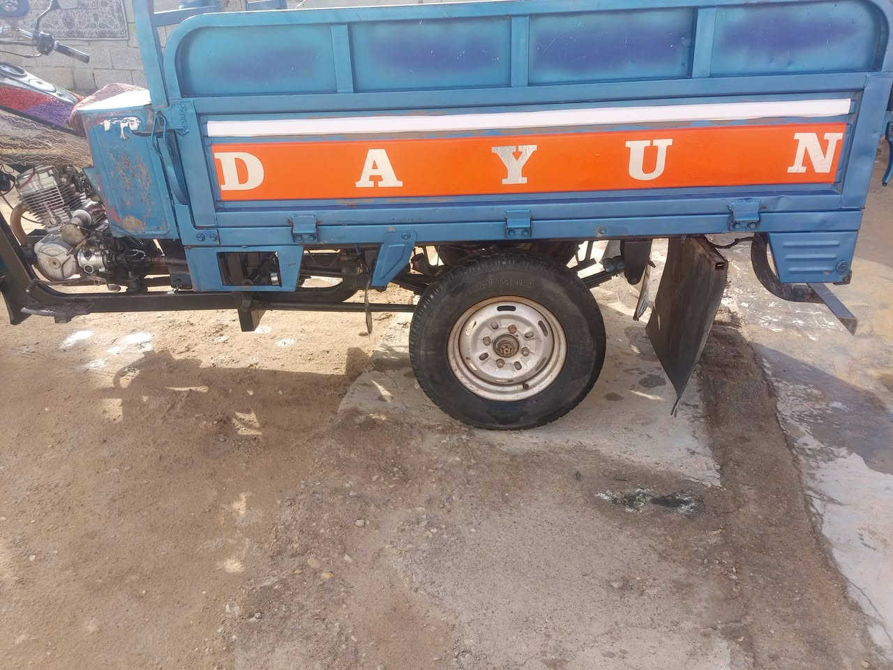 سلام عليكم ستوتة للبيع موديل 16 اوراق مكان واسط العزيزية الاستفسار على رقم ***********
