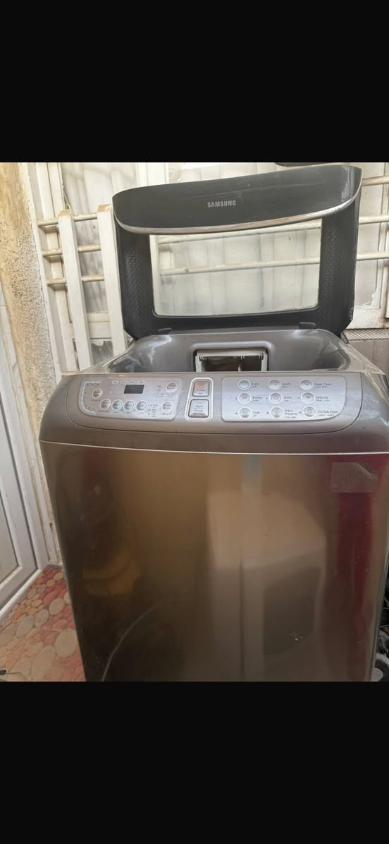 السلام عليكم غساله 18 كيلو سامسونك للبيع العنوان بغداد الغزاليه السعر ٣٥٠ وبيها مجال


**إذا كنت صاحب هذا الإعلان وتريد حذفه لأي سبب، رجاءا أرسل رسالة إلى الدعم الفني**