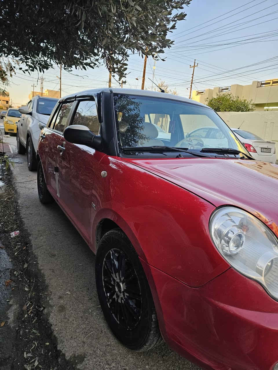 ليفان مستر بين 320 موديل 2012 رقم نينوى باسمي السيارة شرط بدون صبغ سنوية لل30 هزة جديدة كاربون بانزين للاستفسار على الرقم ***********
