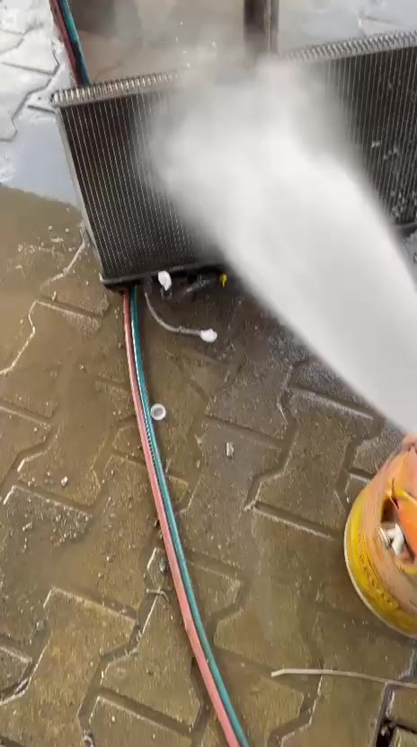 من اعمال اليوم تبديل غزانات راديترات مع سلكون حراري اصلي مع ضمان خبره في العمل من تسعينات
***********
*********** 

العنوان ناحيه القياره مقابيل ازياء عدنان شويخ
