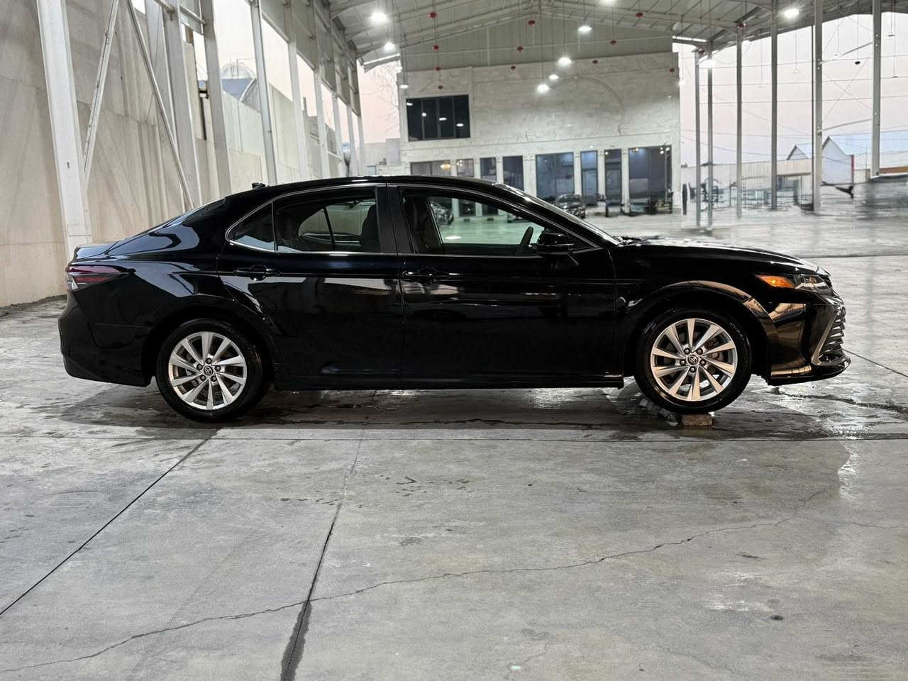 ***********واساب فايبر
تويتا كامري (٢٠٢٣)مواصفات LE
گيرو مه كينه ي به شه رت ته نها ٧٧مايل روشتوه
مواصفات -٣مودي ليخورين-تحديد سرعه-سوكان ڤوليوم-خه تي جاده-رادار-شاشه و كاميرا-كوشن كاره با-زور مواصه فاتي تر 
رادار و خه تي جاده و هه موو شتيكي به شه رته
سه ياره كه ته نها ٢بارجه و په له يه كي بوياخه 
شانسي و سه ره ده بل به شه رت أرباگ به س سوكان  
ره قه م و سه نه وي تازه ييه تا ٢٠٣٠ به شه رتي تحويل
سه ياره كه نمونه يه له جواني و باكي يه ك هه زار مه سروفي تيانييه جاهيزه هه موو شتيكي 
تكايه هه موو شتيكم نوسيوه بيخوينه وه 
مشته ريت ته له فون كه له خزمه تام
 
***********
