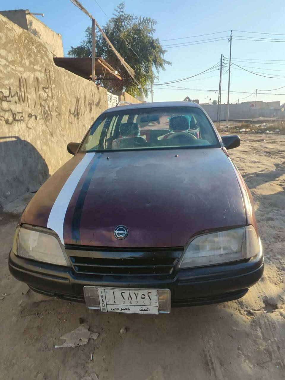 سياره اوبل اوميكا استيشن سياره خير من الله موديل 90 تخم تاير جديد كهربائيات كلهن جددن رقم السياره نجف ثاني يوم تحويل مكان السياره واسط الصويره (السعر 26 وبيها مجال) رقم الهاتف ***********
