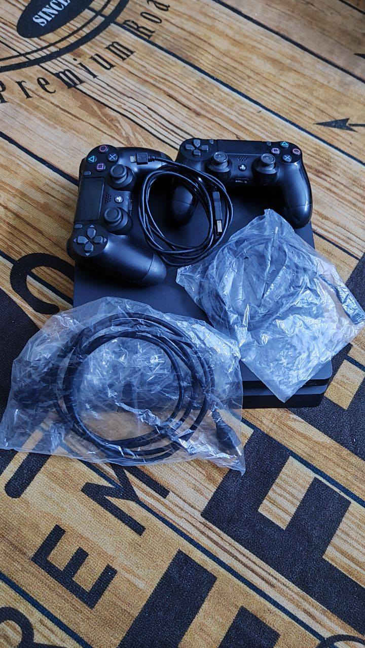 السلام عليكم بلي 4 وسماعة هايبر اكس كلاود 2 واقراص 2 وحساب كامل للبيع ( كلهن سوة ابيع)
بلي 4 سلم النظافة بالصور بس العجينة مبدلها بي
سماعة هايبر اكس كلاود تو بدون مايك النظافة بالصور
قرصين جيتي اي 5 واحد جديد وواحد مشخط
قرص فيفا 18 عربي نظيف
العاب بالحساب موضحه بالصور
فورتنايت +250 سكن بتل باس من سيزن 5 وبي فؤوس ومضلات ورقصات كومة كلهن مشتريهن من الايتم شوب
طور الزومبي مفول وخصوصا برايت كور وسنبيم وفحم وافخاخ مثل مموضح بالصور

جيتي اي فايف شبه مهكره بيوت وسيارات الي تطير +100 سيارة تنباع فوگ ال2 مليون الوحدة يعني فلوس لانهائية شركة وهنكر وبنكر وكل المقرات بيها وملابس مهكره وسيارات مهكره فوگ ال40 سيارة 

رينبو تقريباً كل الشخصيات عدا اخر كم موسم ممشتريهن لفل الحساب فوگ ال100 وايضا رينبو مشتريها داخل الحساب

الحساب بي العاب موضحه بالصور وبي 10 بلاتينيوم الحساب كلش متعوب عليه

للبيع سوة البلي والسماعة والحساب السعر قيم ومنختلف ان شاء الله 
للتواصل خاص او على الرقم ***********
