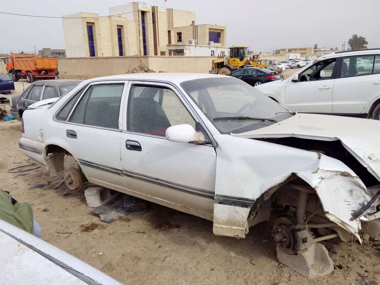 من رخصت الادمن المحترم 0على بركة الله تم وصول وجبة جديدة من البرنسات التفصيخ  الفراشة والعادي 0كير ومكينة شرط نظافة فول الفول وظمان عشرة أيام 0 منظومة متكاملة تدفئة وتبريد ويل كب مجلي وتايرات جيد جداً كل الي تحتاجة موجود في كراج الغريري 1 للتفصيخ جميع انواع السيارات التسقيط العنوان بغداد ابوغريب حي الرسالة الاتصال بنا ***********او*********** واهلا وسهلا بكم اسف جدا لانجيب على التعليقات اسف جدا جدا 0فقط اتصل وبخدمتك اني 0
